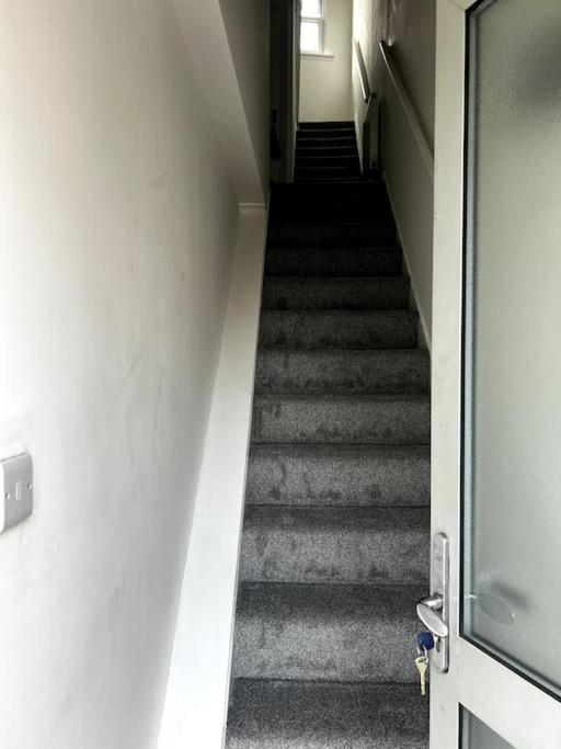 Central Chic 3 Bed, Great Location Winchester Kültér fotó