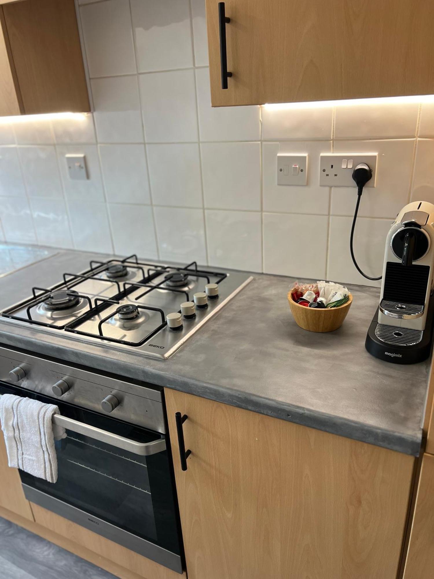 Central Chic 3 Bed, Great Location Winchester Kültér fotó