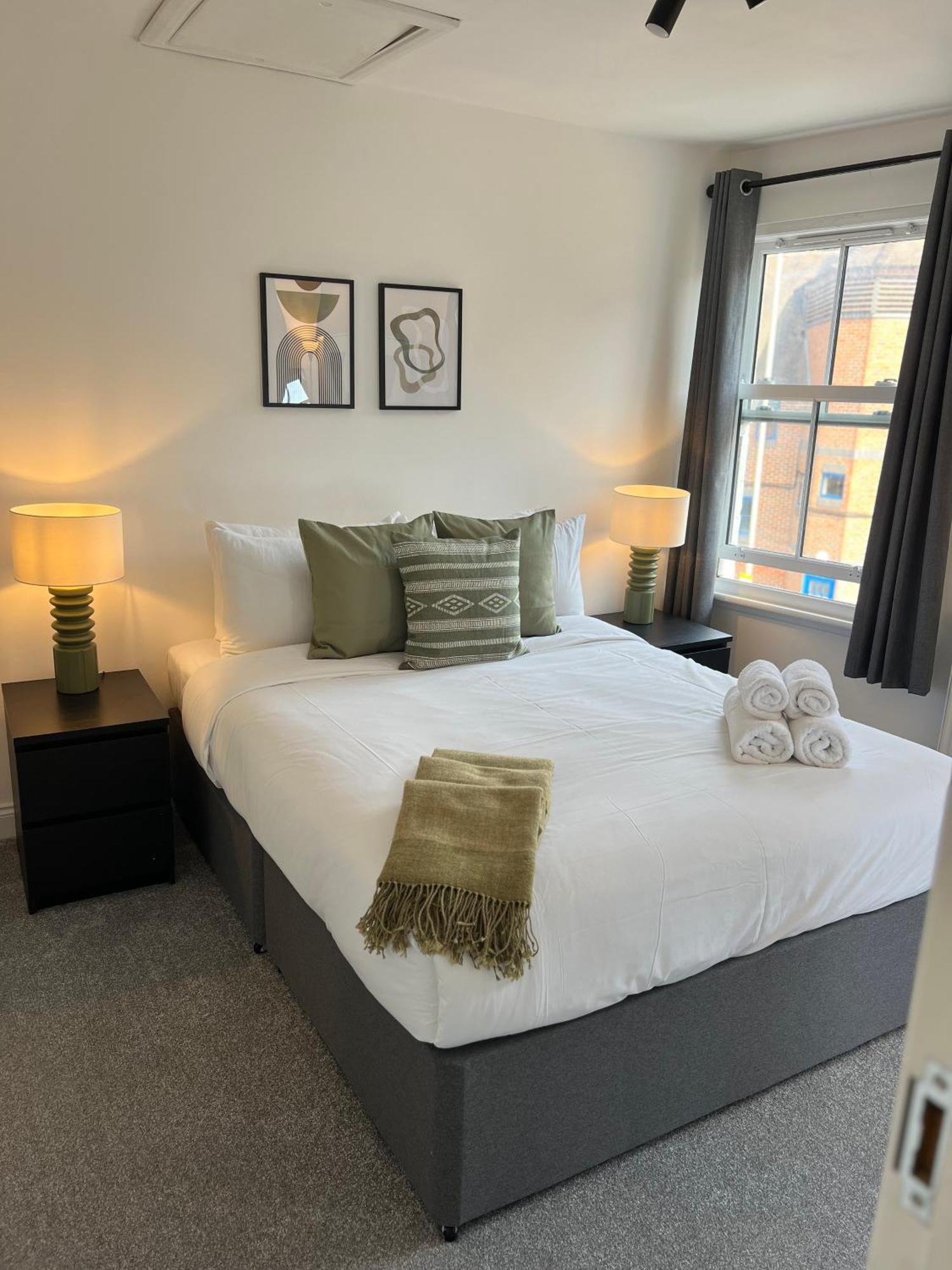 Central Chic 3 Bed, Great Location Winchester Kültér fotó