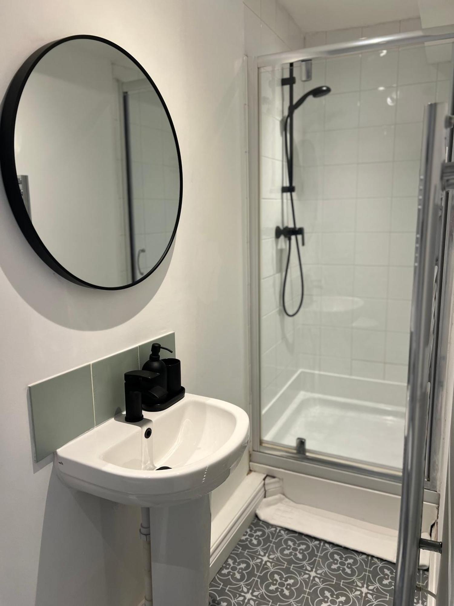 Central Chic 3 Bed, Great Location Winchester Kültér fotó