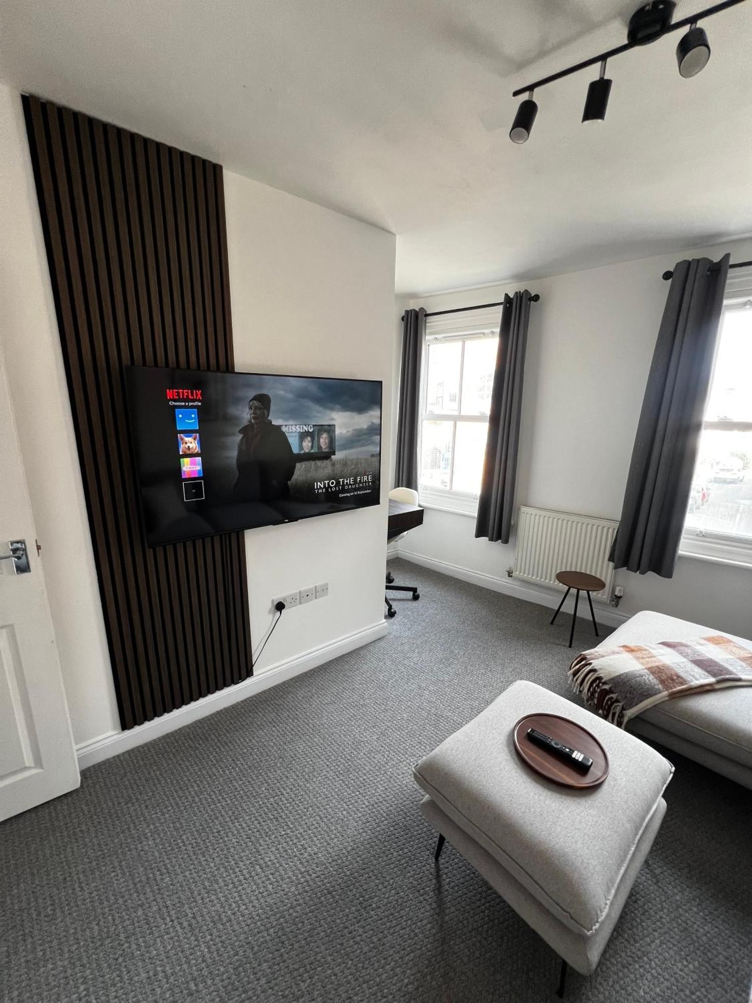 Central Chic 3 Bed, Great Location Winchester Kültér fotó